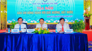 Tọa đàm “Báo chí đồng hành với quê hương, đất nước”